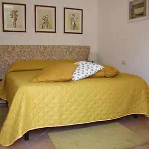 Le Tre Sorelle A Testaccio Ρώμη